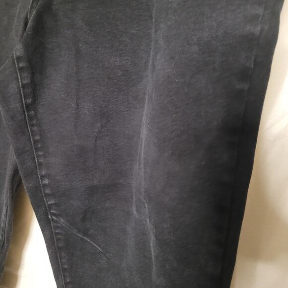 Terra & Sky Women's Plus Size 22W Black Paperbag Waist Jeans - Picture 6 of 15